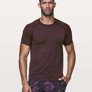 Lululemon Metal Vent Tech Short Sleeve Men's Size M Cassis/Black Performance Top